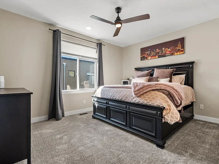 1411 E Komenda Way — Photo 13