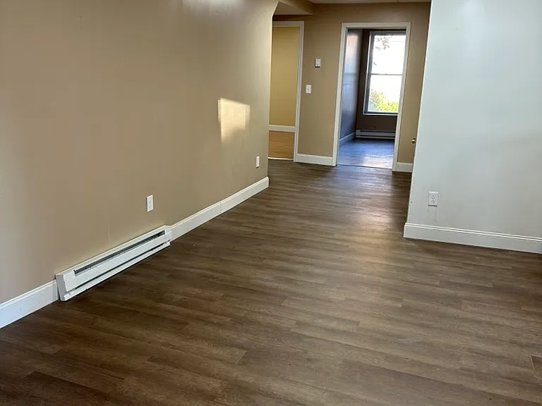 37-39 Davenport St #37 — Photo 2