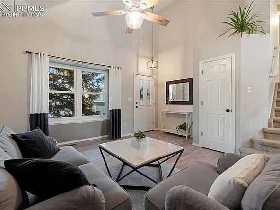 2nd image of 6517 Sproul Ln