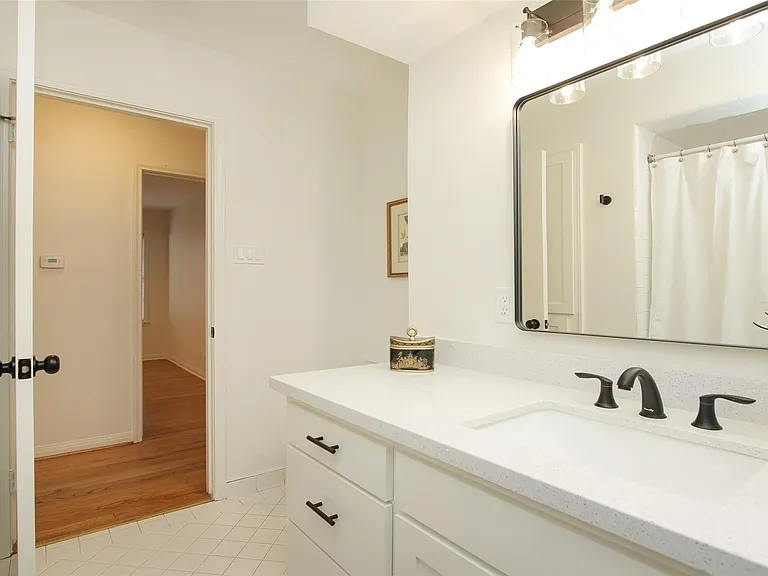 4609 Kinglet St — Photo 24
