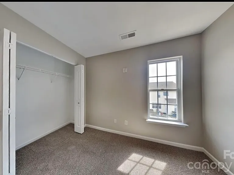 9032 Holland Park Ln — Photo 10