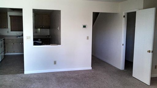 4th image of 1941 Grande Cir APT 31