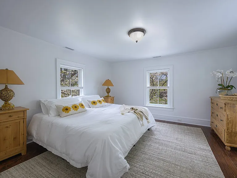364B Main St — Photo 10