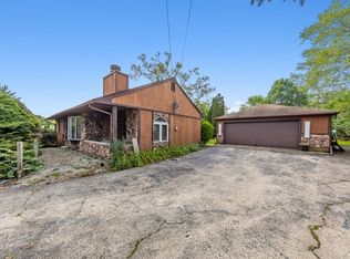 11215 73rd Pl, Burr Ridge, IL 60527