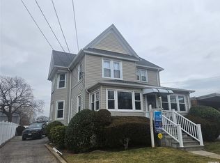 258 Morris Ave, Inwood, NY 11096