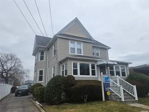 258 Morris Avenue, Inwood, NY 11096