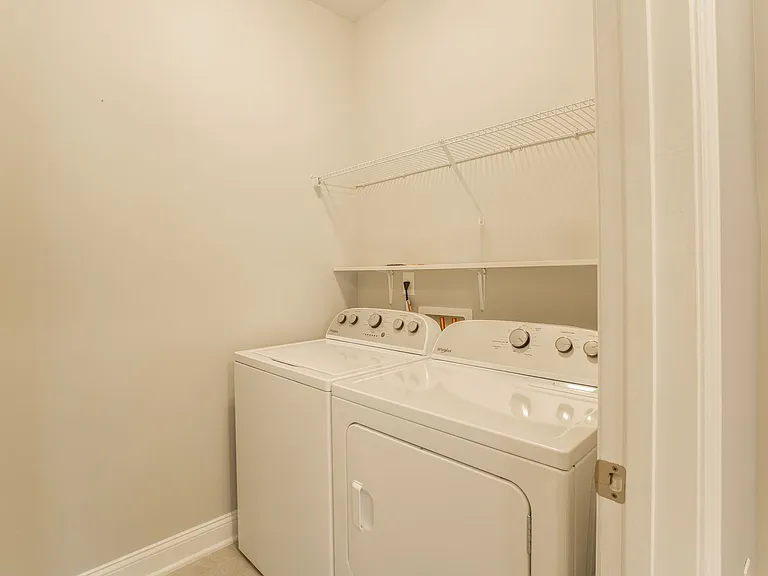 149 Laurel Hill Pl — Photo 17