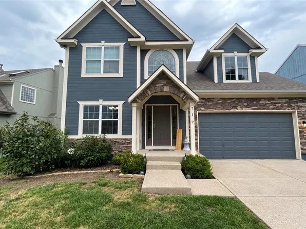 712 S Adams St, Raymore, MO 64083