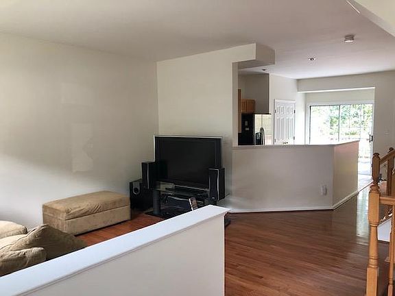 2nd image of 11633 Nellings Pl