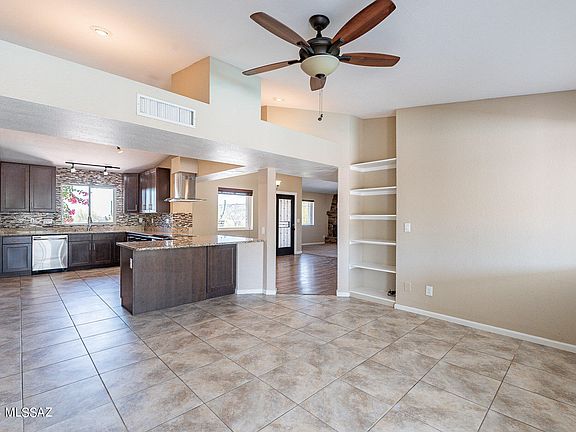 4th image of 4977 N Boyd Ln