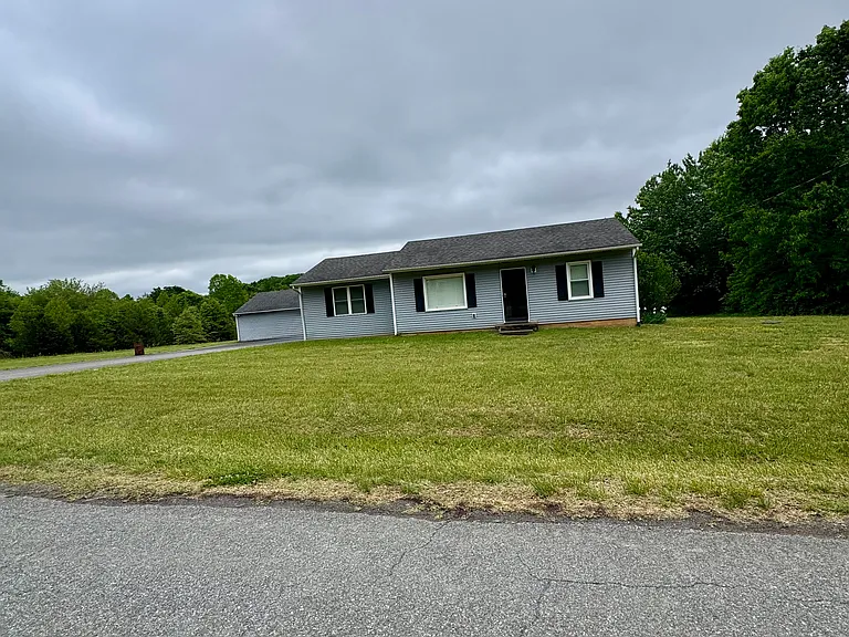 487 Mimosa Ln — Photo 12