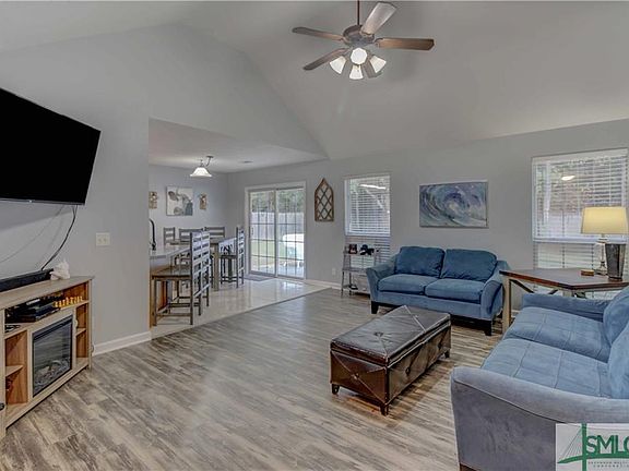 5th image of 25 Hidden Creek Dr