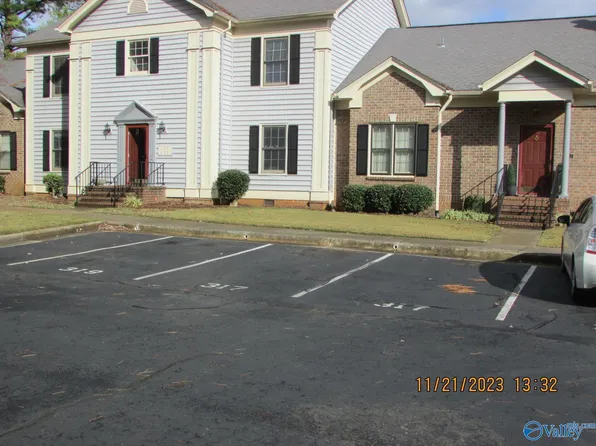 317 Kensington Ct SW Unit 317, Huntsville, AL 35802