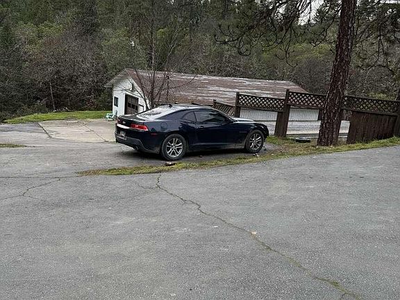 2nd image of 4196 E Evans Creek Rd