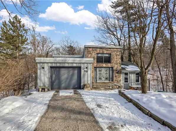 59 Park Rd S, Grimsby, ON L3M 4E7