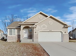 2624 W 1445 N, Clinton, UT 84015