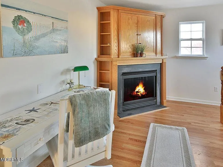 305 Baltimore Ave — Photo 9