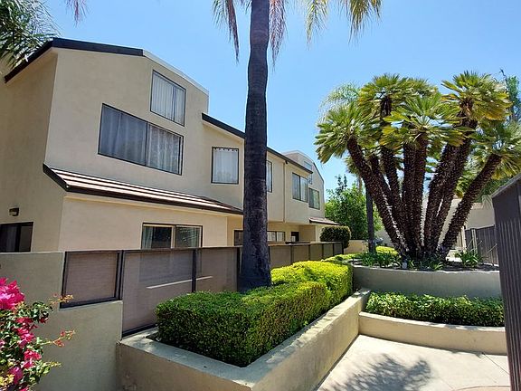 5th image of 13104 Glen Ct Unit 20