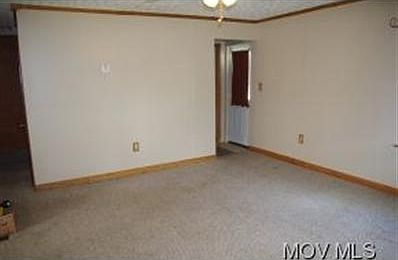 3rd image of 1324 40th St
