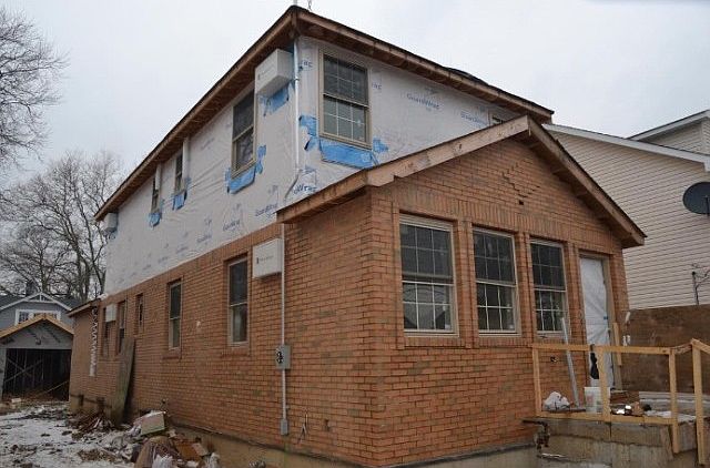 1st image of 731 Wilcox Ave