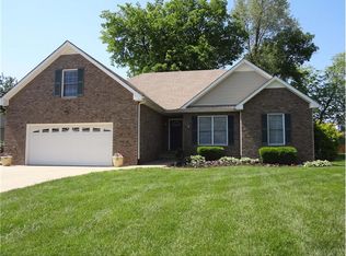 828 Isaac Dr, Clarksville, TN 37040