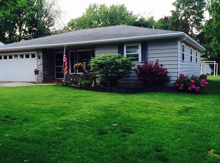 1220 Dousman St, Green Bay, WI 54303