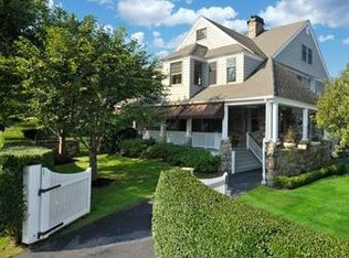 201 Shore Rd, Old Greenwich, CT 06870