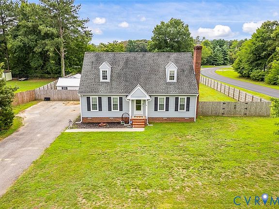 3rd image of 234 Poplar Rd