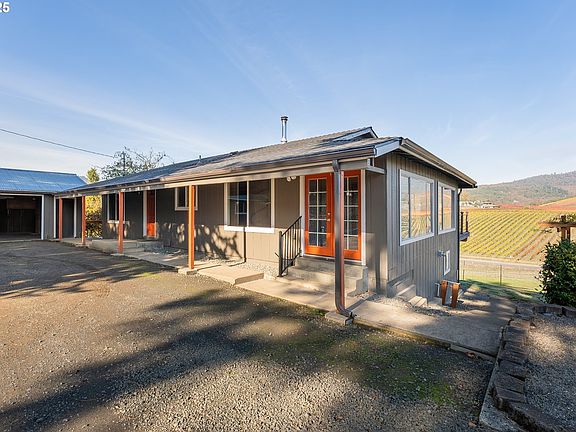 4th image of 411 Woodland Dr