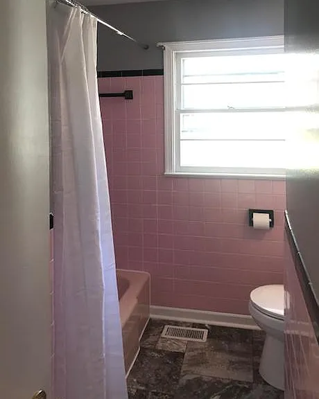 711 McCorkle Dr — Photo 8