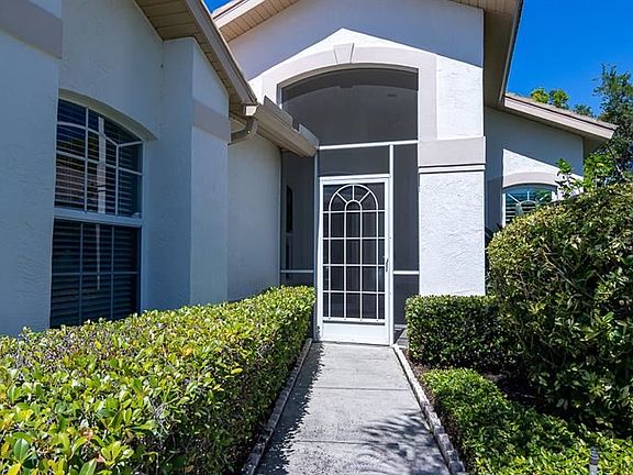4th image of 8728 Pebble Creek Ln