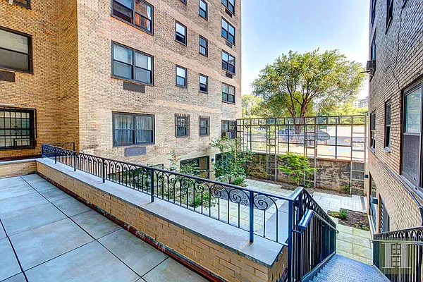 Rented by Halstead Real Estate | media 38