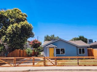 209 D St, Waterford, CA 95386
