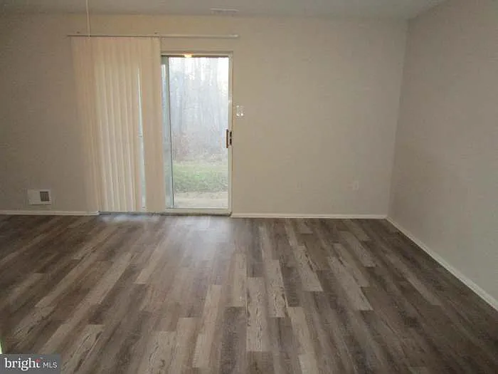 Rainleaf Ct — Photo 6