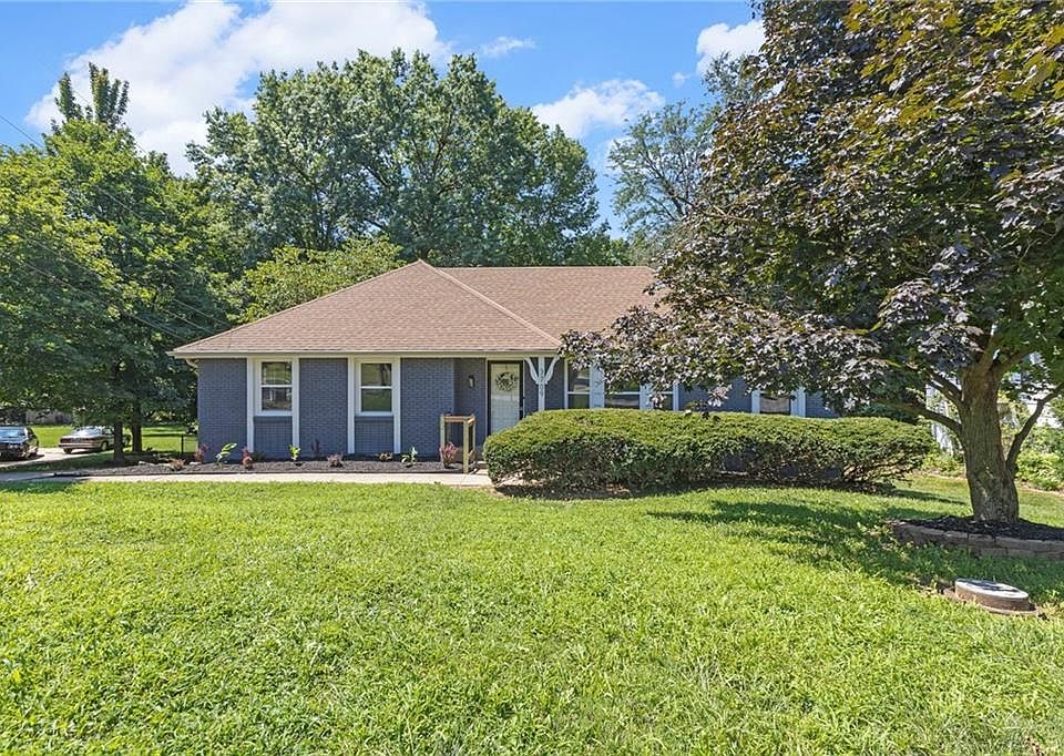 1st image of 3709 Southern Hills Dr