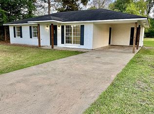 617 Evelyn Dr, Marksville, LA 71351