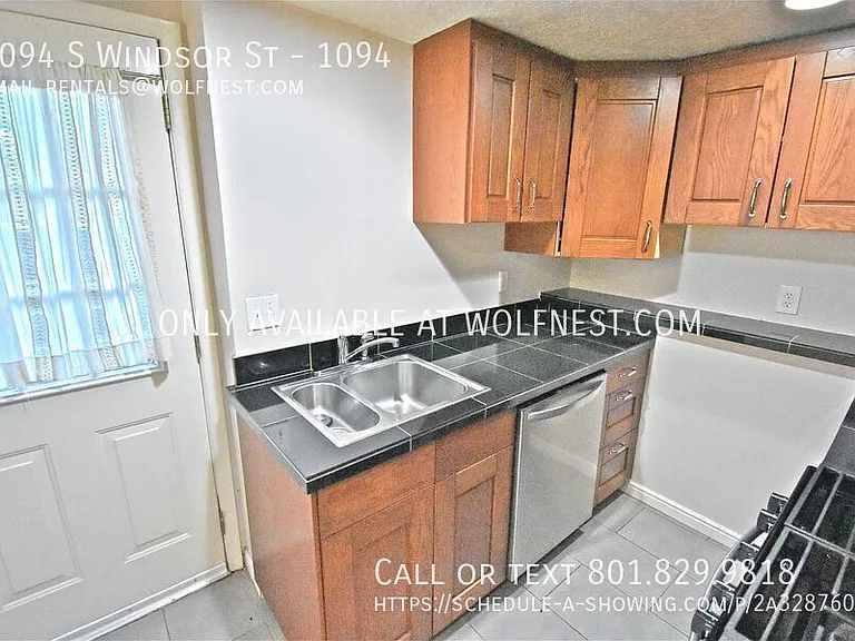 1096 S Windsor St #1094 — Photo 3