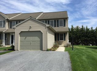 573 Wood Duck Dr, Manheim, PA 17545