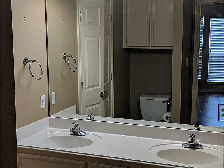 8005 Blue Bonnet Ln — Photo 29