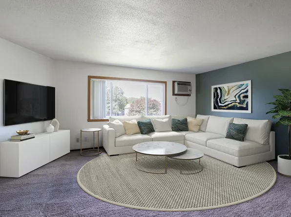 Summerfield, 1700 25th Ave S #206, Fargo, ND 58103