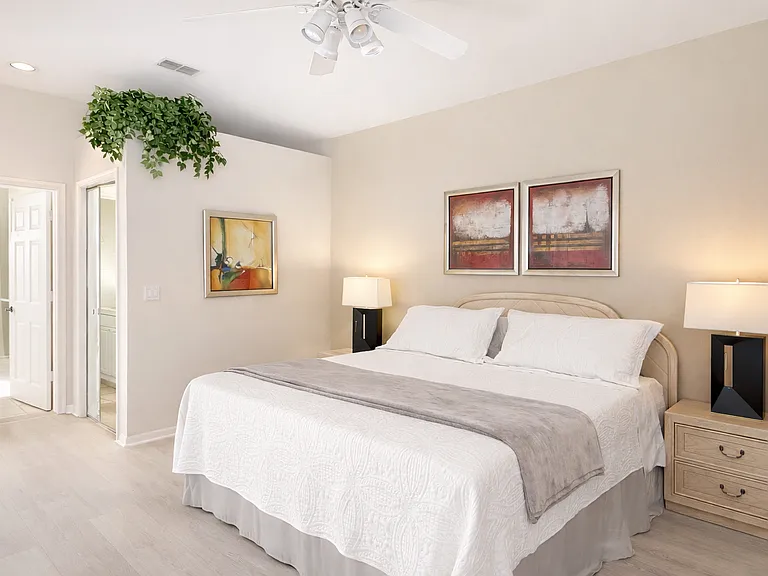 3477 Lake Crest Dr — Photo 15
