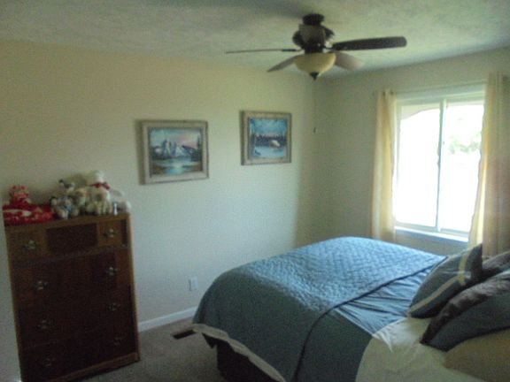 5th image of 801 W Philip Ave