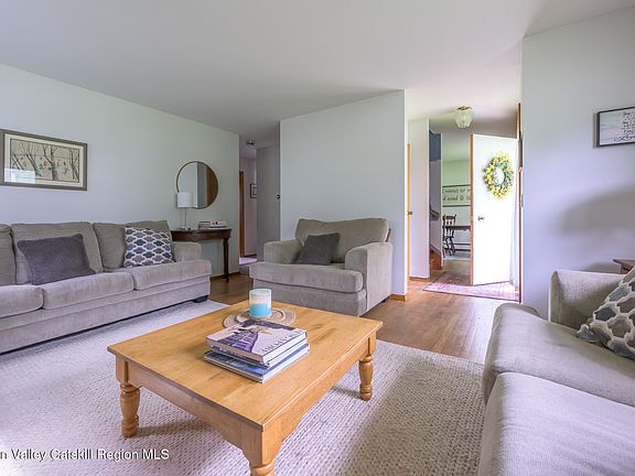 4th image of 23 Gaffney Lane