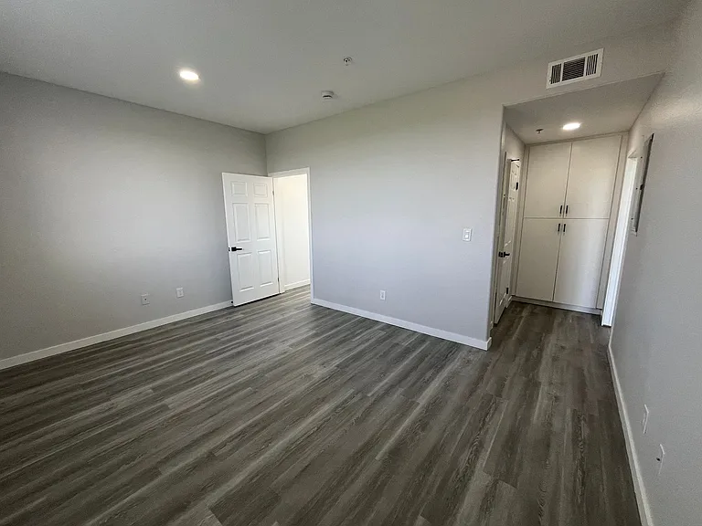 2820 Sawtelle Blvd — Photo 140