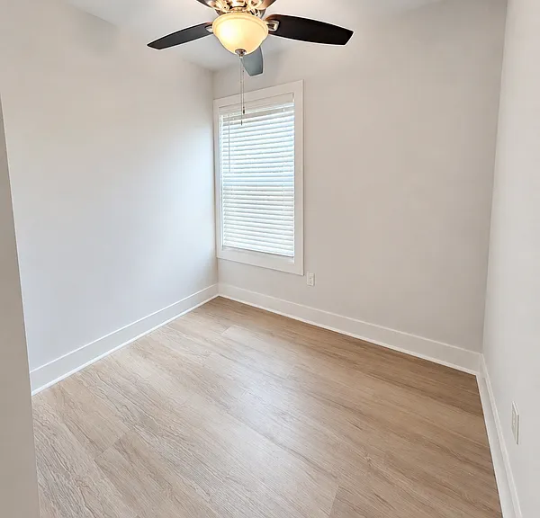 1533 Payne St #1 — Photo 8