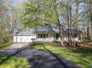 4010 S Eber Rd, Monclova, OH 43542