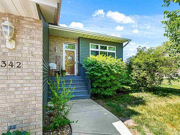 2nd image of 342 Fox Run Dr