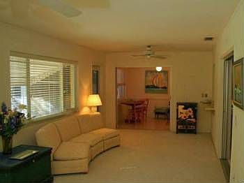 2nd image of 941 Morrison Ave