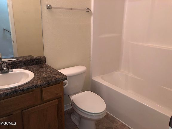4th image of 5520 Quail Creek Cir