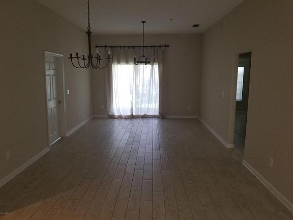 4th image of 7043 Deer Lodge Cir Unit 101